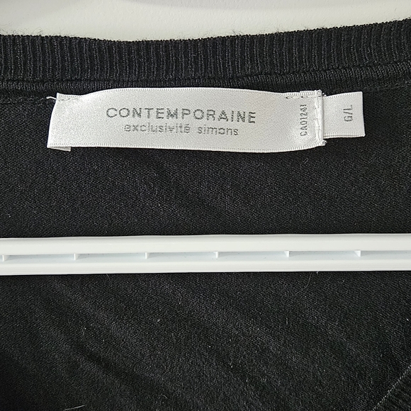 Contemporaine exclusive Simon's black knit size large - Picture 3 of 4